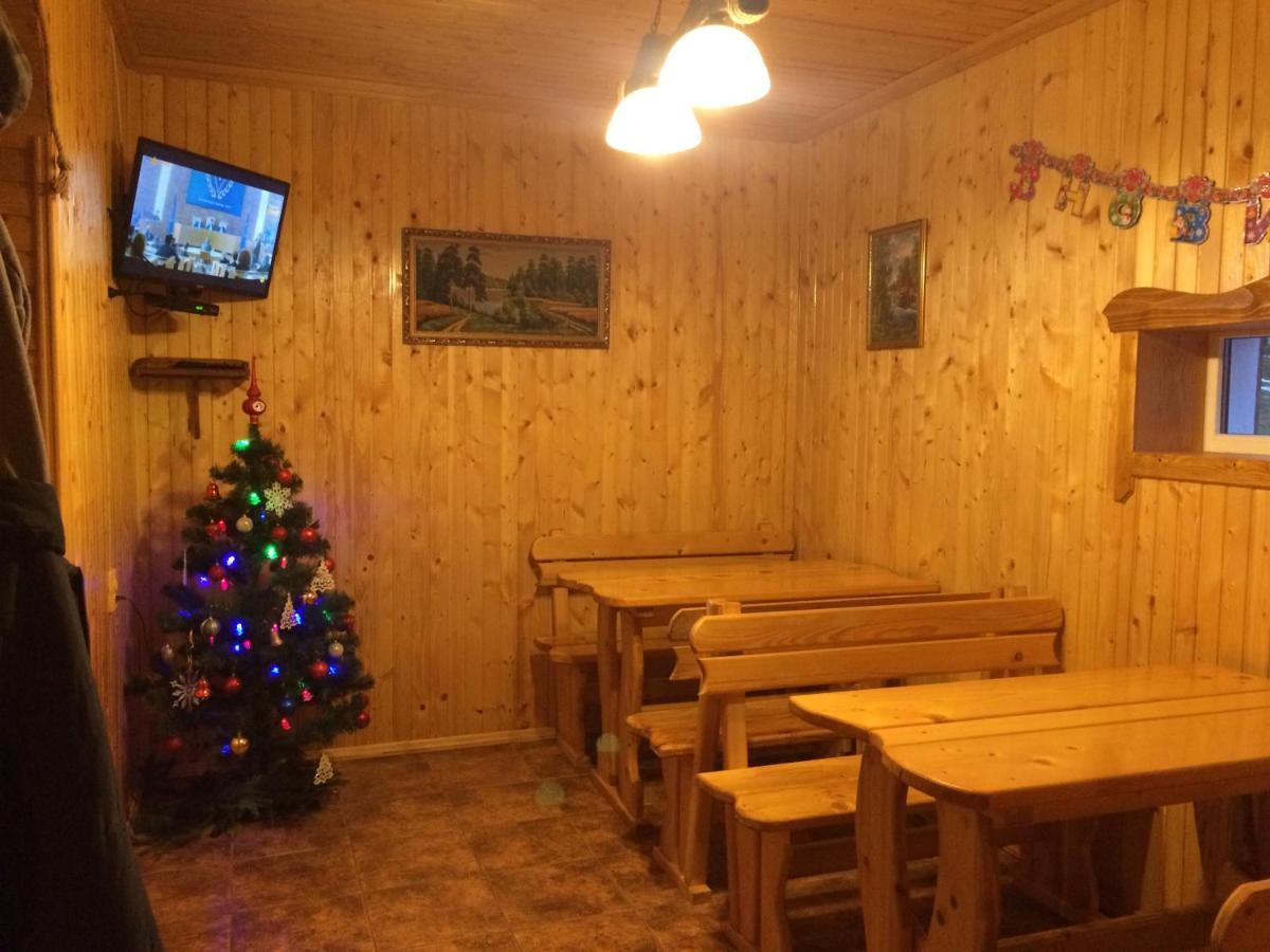 U Pana Ivana Jaremče Esterno foto