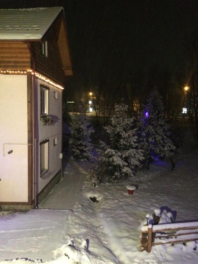 U Pana Ivana Jaremče Esterno foto