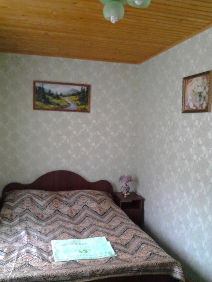 U Pana Ivana Jaremče Esterno foto